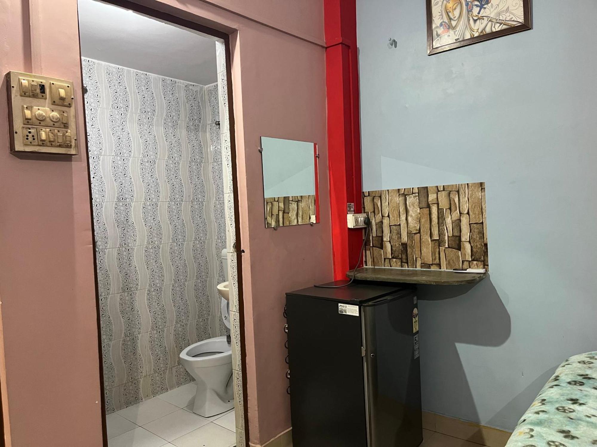 Indra Paying Guest House Varanasi Esterno foto